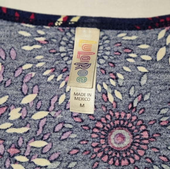 lularoe blouse medium - Picture 3 of 3